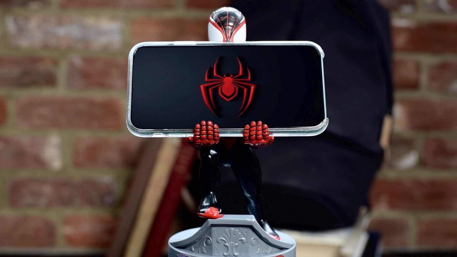 Shop the Miles Morales Collection – officially licensed Marvel collectibles featuring Spider-Man: Miles Morales Cable Guys. Functional and stylish holders for phones, controllers, and devices, perfect for fans, gamers, and collectors.