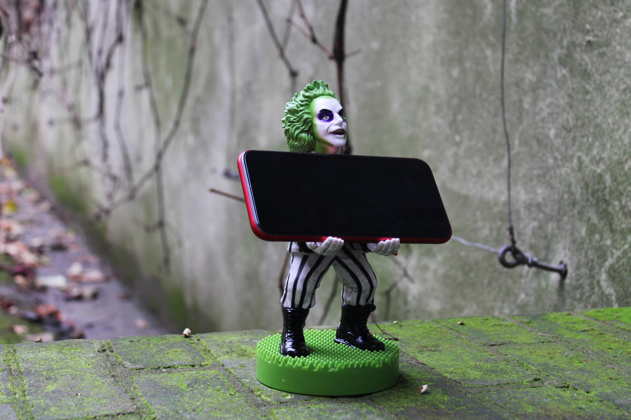 Warner Bros: Beetlejuice Cable Guys Original Controller and Phone Holder - EXG Pro