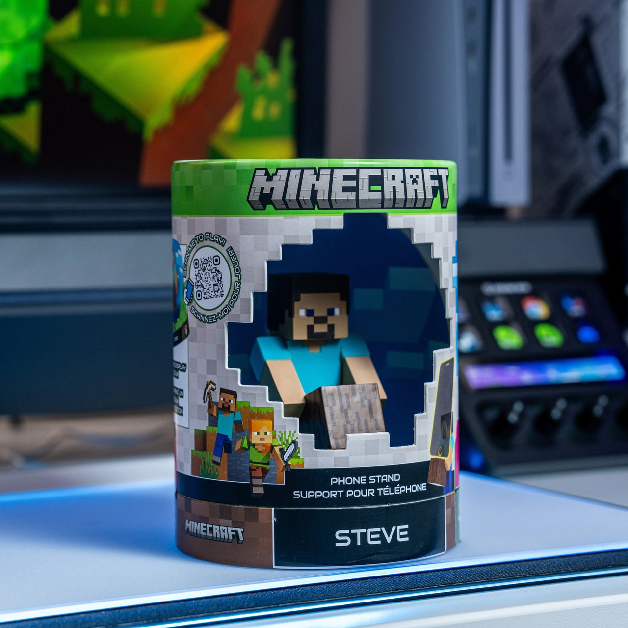 Minecraft: Steve Cable Guys Holdems, Mini Phone Stand and Device Holder - EXG Pro