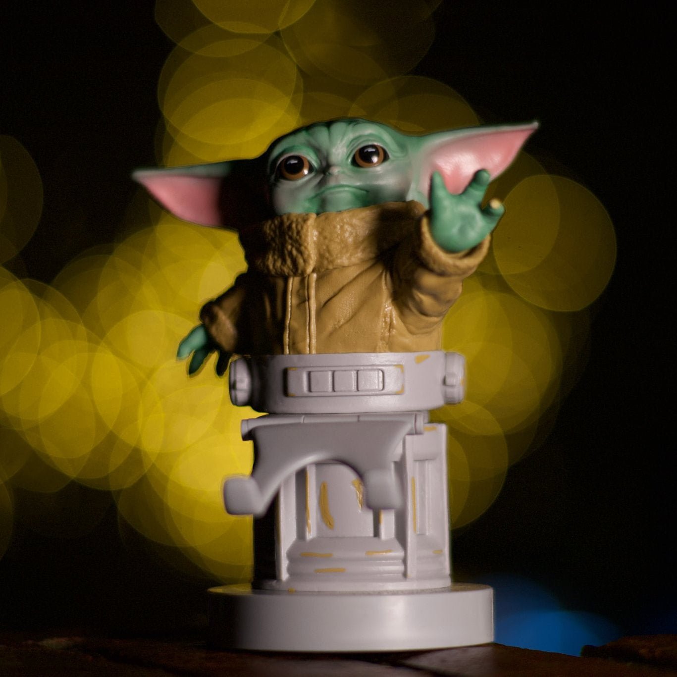 The Child Controller Holder & Phone Stand – Star Wars, Cable Guys - EXG Pro