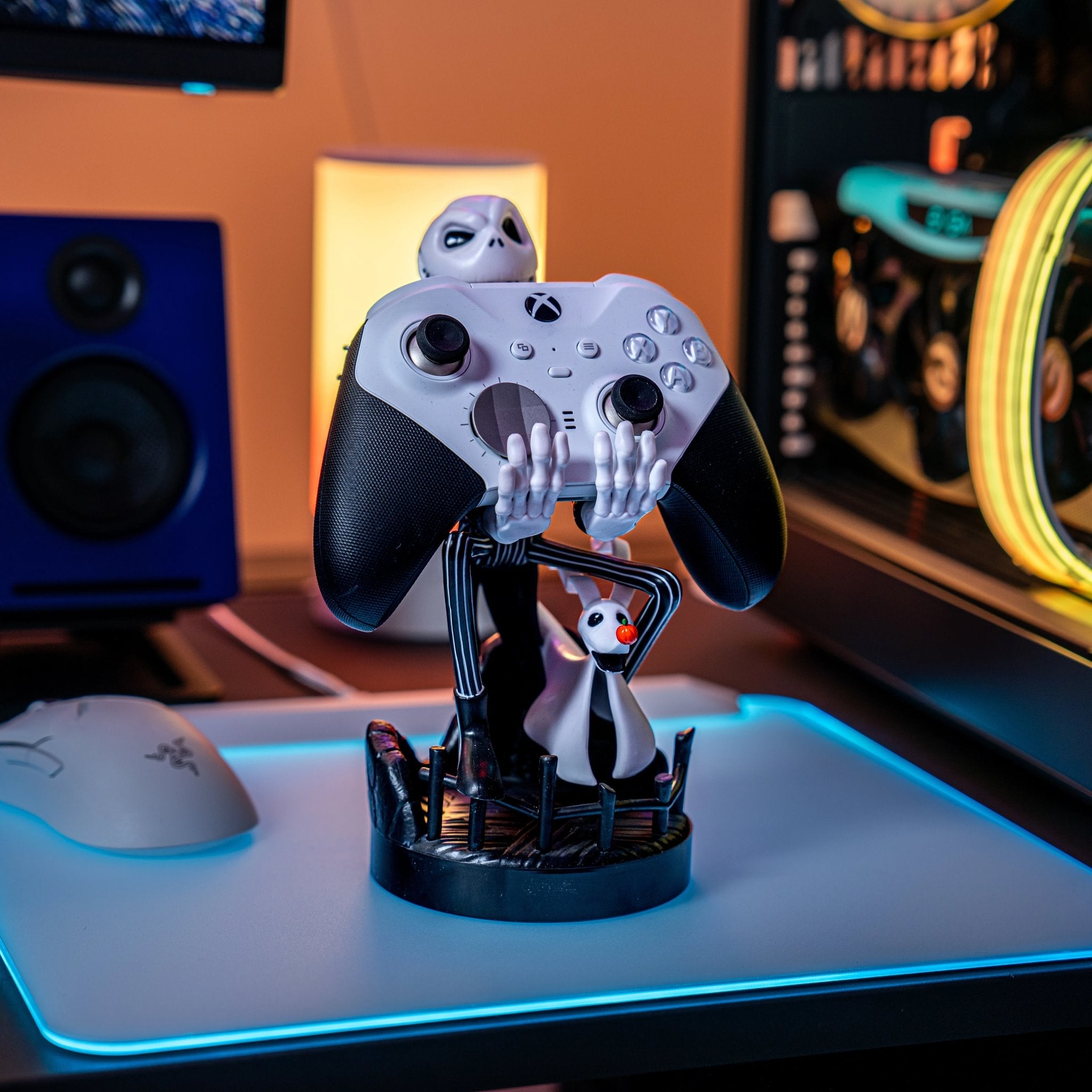 The Nightmare Before Christmas: Jack Skellington Cable Guys Original Controller and Phone Holder - EXG Pro