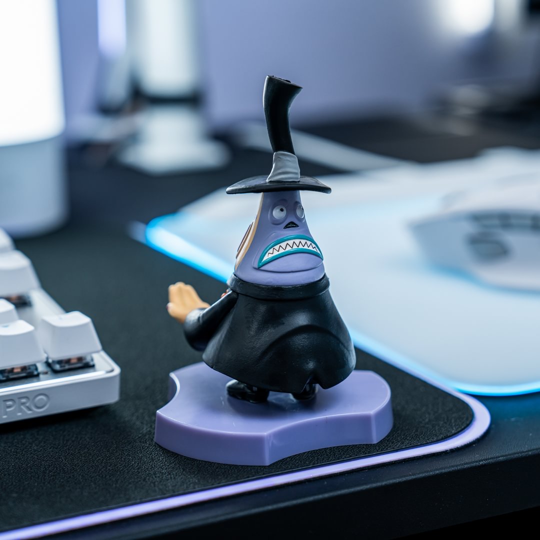 The Nightmare Before Christmas: Mayor Holdems, Mini Cable Guys Phone Stand and Device Holder - EXG Pro