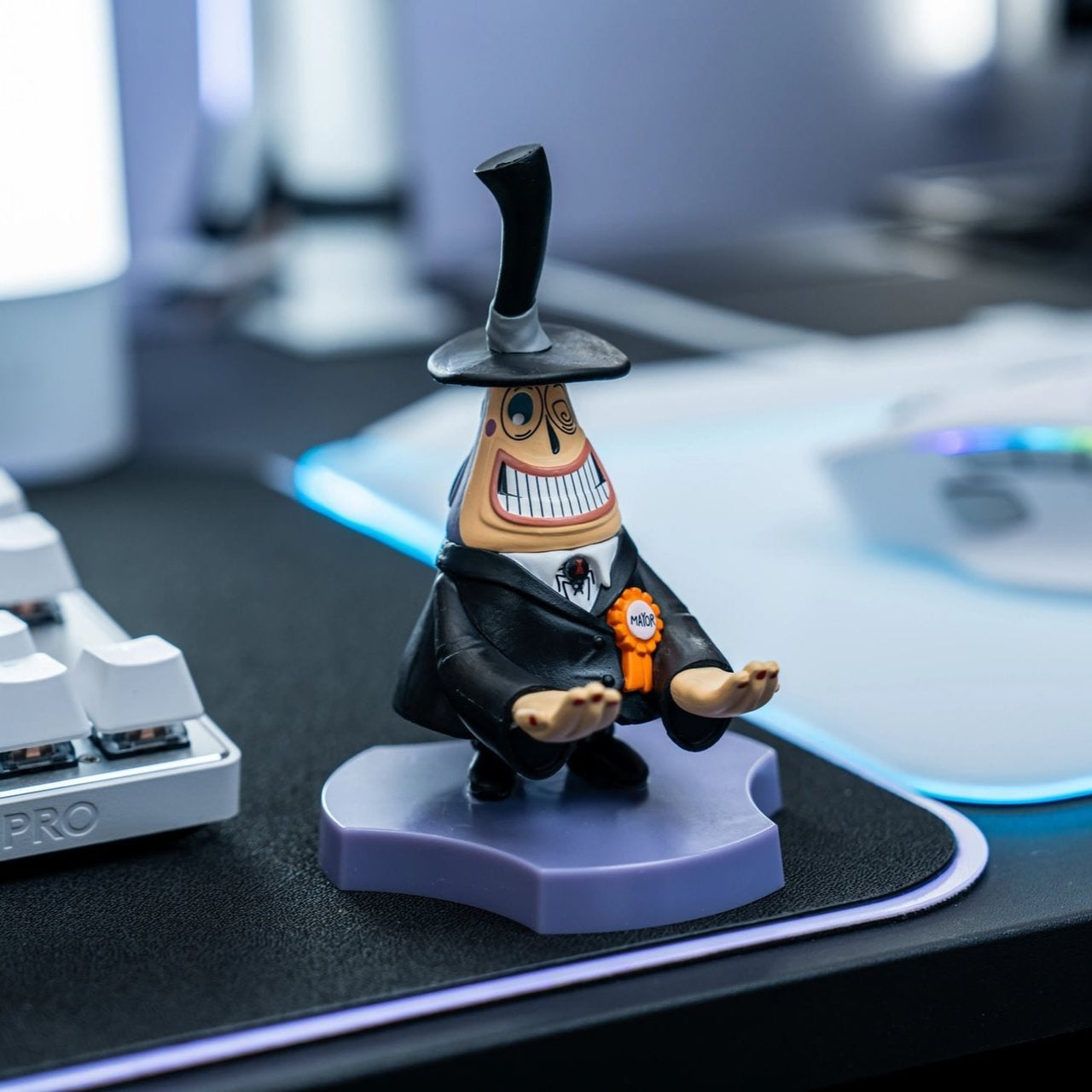 The Nightmare Before Christmas: Mayor Holdems, Mini Collectibles With a Twist - EXG Pro