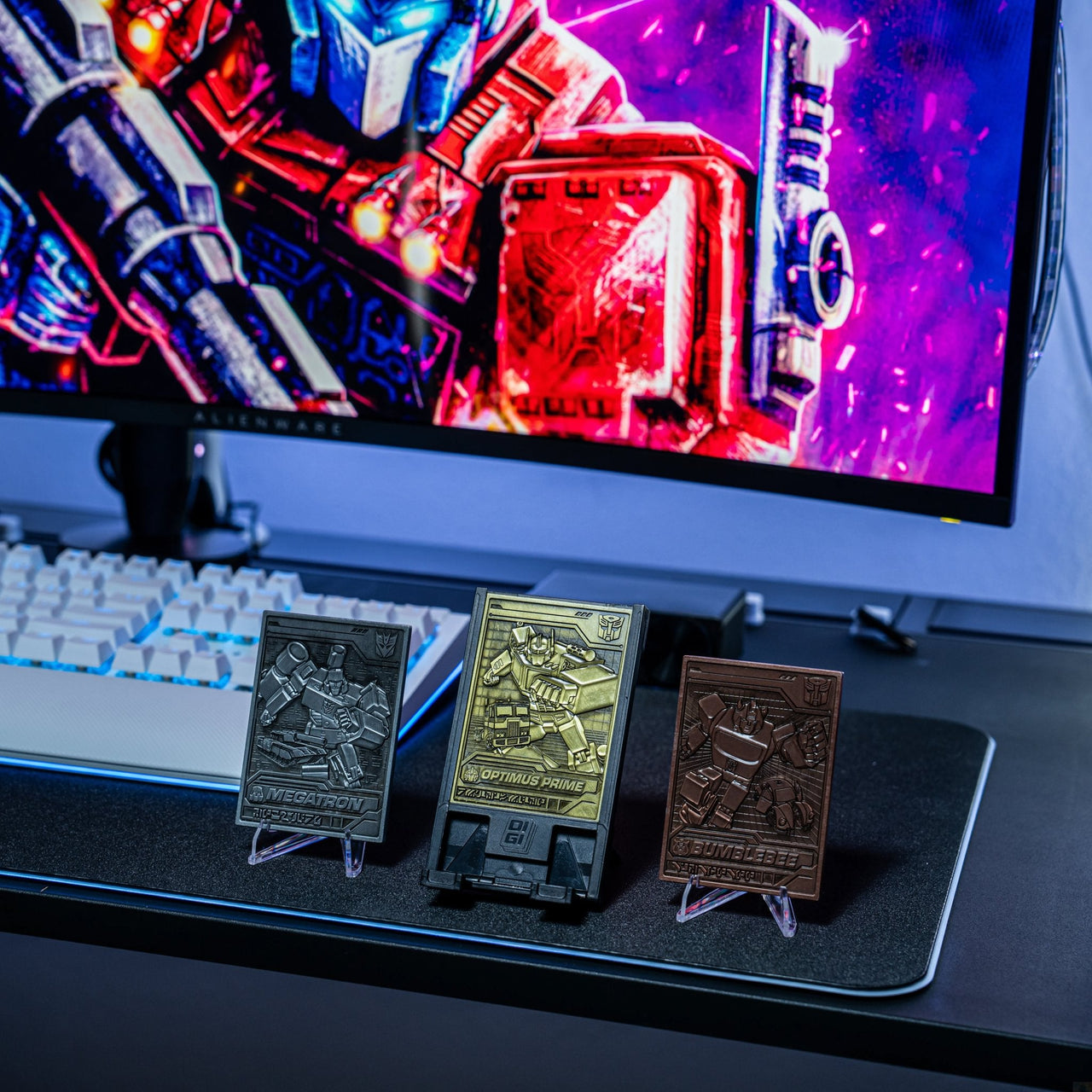 Transformers Digiplate Starter Pack: Three Metal Plates with Display and Interchangeable Phone Stand - EXG Pro